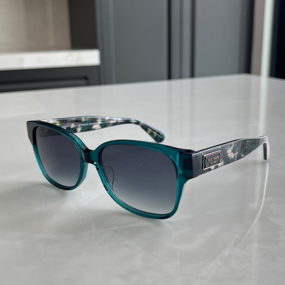 Kate Spade Trulee Sunglasses. Green, Square Frames, UV400. - Picture 5 of 15